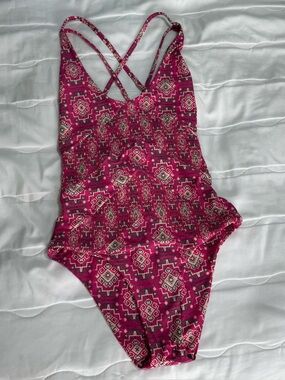 Tori Praver "Magenta Haze" Smocked One-Piece Swimsuit size M